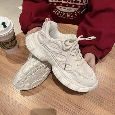 Γυναικεία casual αθλητικά παπούτσια με τραχιά σόλα - σε μαύρο και μπεζ χρώμα