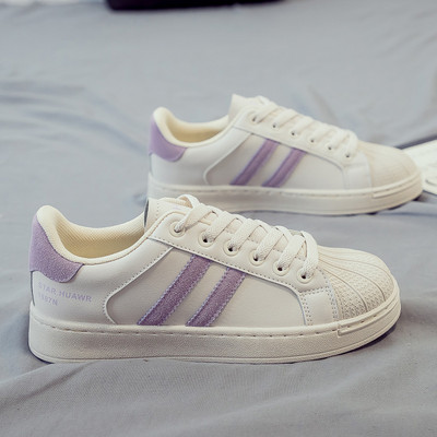 Λευκά, σπορ γυναικεία αθλητικά παπούτσια - κατάλληλα για την άνοιξη