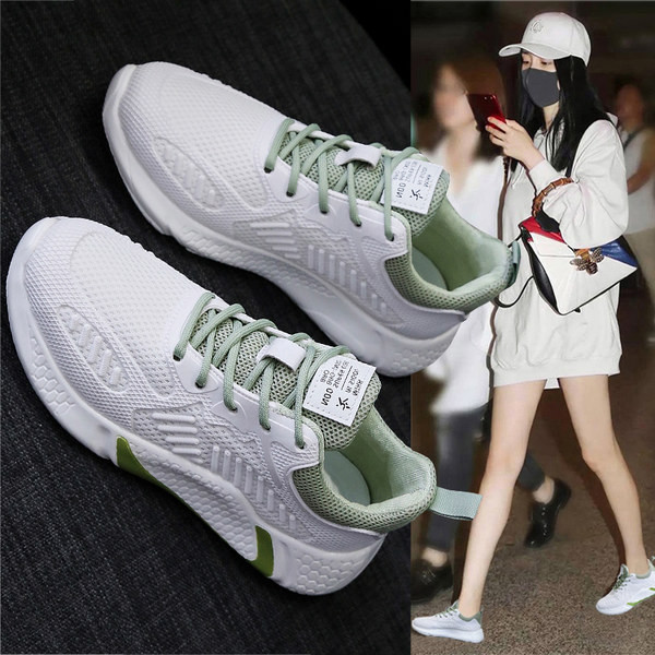 Sieviešu kedas ar plakanām zolēm un šņorēm