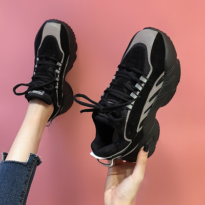 Γυναικεία casual αναπνεύσιμα αθλητικά παπούτσια με υφάσματα και οικολογικό δέρμα με κορδόνια