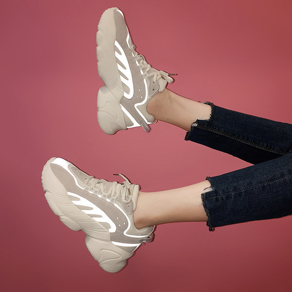 Γυναικεία casual αναπνεύσιμα αθλητικά παπούτσια με υφάσματα και οικολογικό δέρμα με κορδόνια