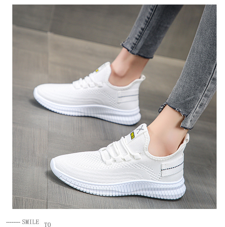 Αναπνεύσιμα γυναικεία αθλητικά παπούτσια με κορδόνια