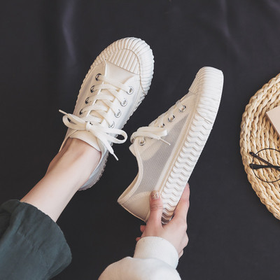 Γυναικεία καλοκαιρινά αθλητικά παπούτσια με επίπεδη σόλα και κορδόνια σε διάφορα χρώματα