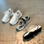 Νέο μοντέλο γυναικεία αναπνεύσιμα αθλητικά παπούτσια με κορδόνια σε γκρι και λευκό χρώμα