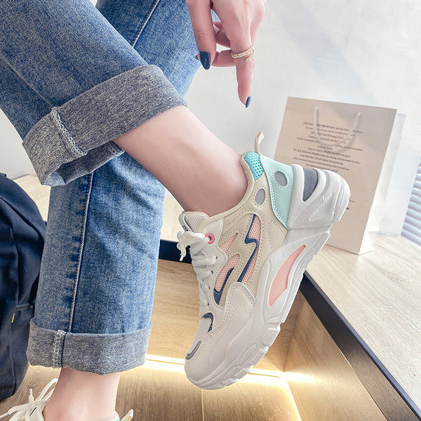 Νέο μοντέλο αθλητικά παπούτσια άνοιξης-καλοκαιριού από οικολογικό δέρμα και υφάσματα