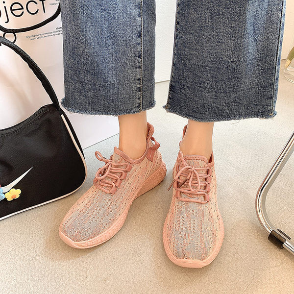 Καλοκαιρινά αθλητικά παπούτσια με κορδόνια