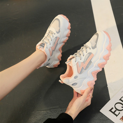 Model nou de adidași de primăvară pentru femei cu talpă aspră