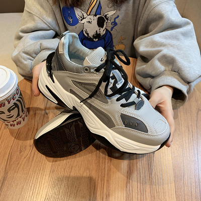 Jauns sieviešu kedu modelis ar šņorēm - trīs krāsās