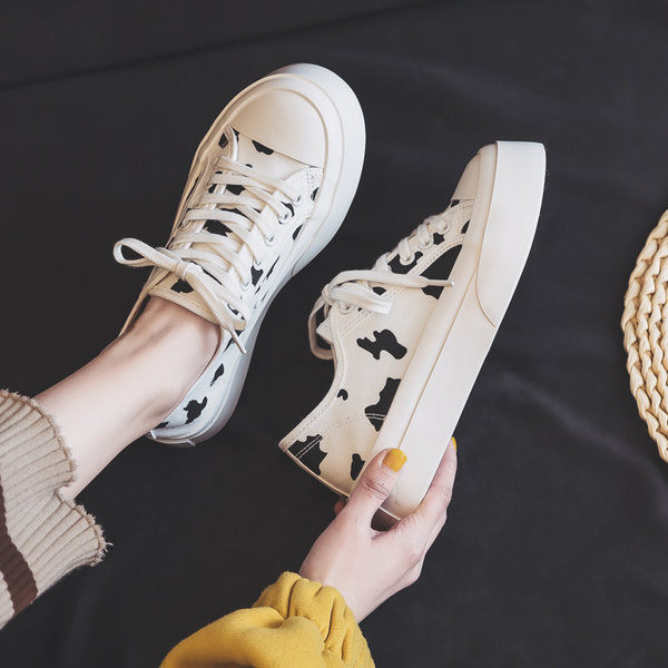 Adidași de vară de damă cu șireturi în trei culori potriviți pentru vară