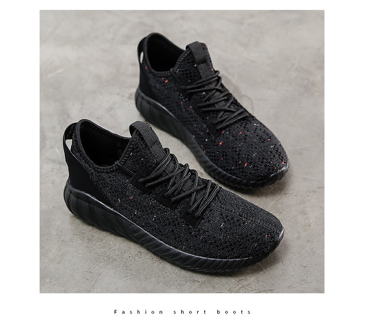 Γυναικεία αθλητικά παπούτσια με κορδόνια