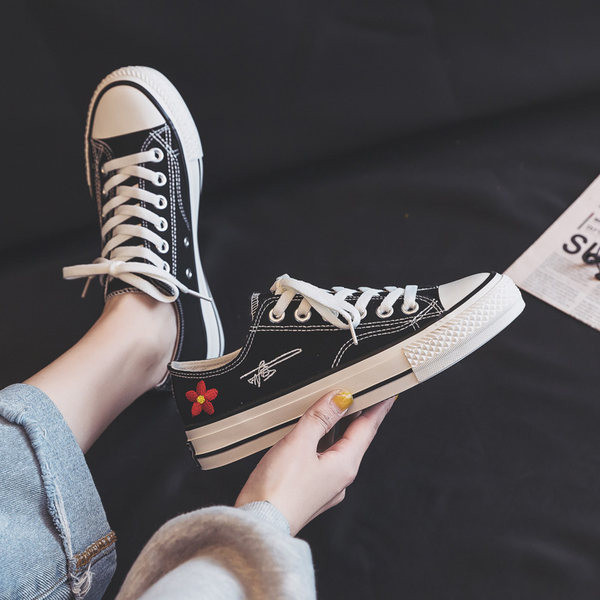 Adidasi de vara dama cu broderie si cravate