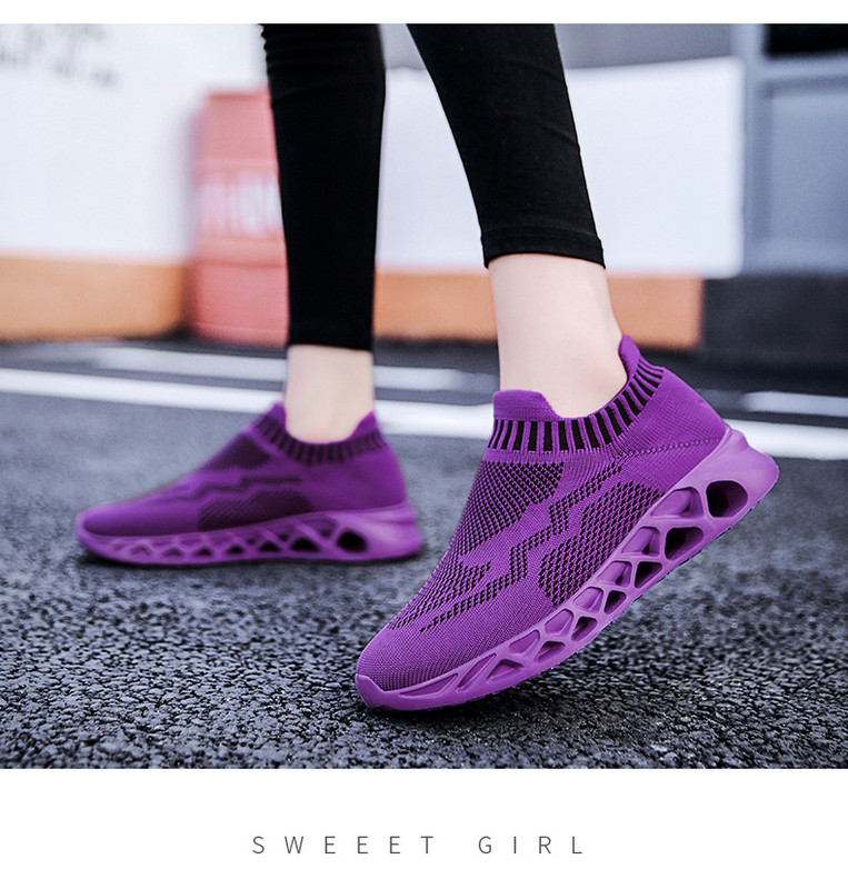 Αναπνεύσιμα γυναικεία αθλητικά παπούτσια με επίπεδη σόλα - τύπου κάλτσας