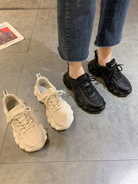 Sieviešu kedas ar mežģīnēm-eko ādu