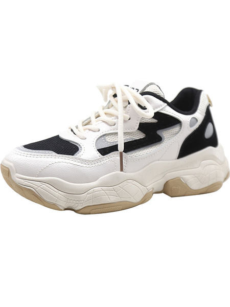 Adidași casual cu șireturi și talpă aspră