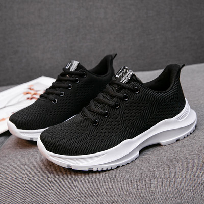 Sieviešu ikdienas kedas ar plakanu zoli - izgatavotas no tekstila