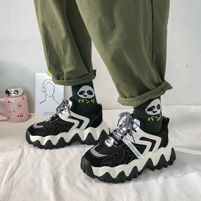 Pavasara kedas no mākslīgās ādas un zamšādas ar šņorēm