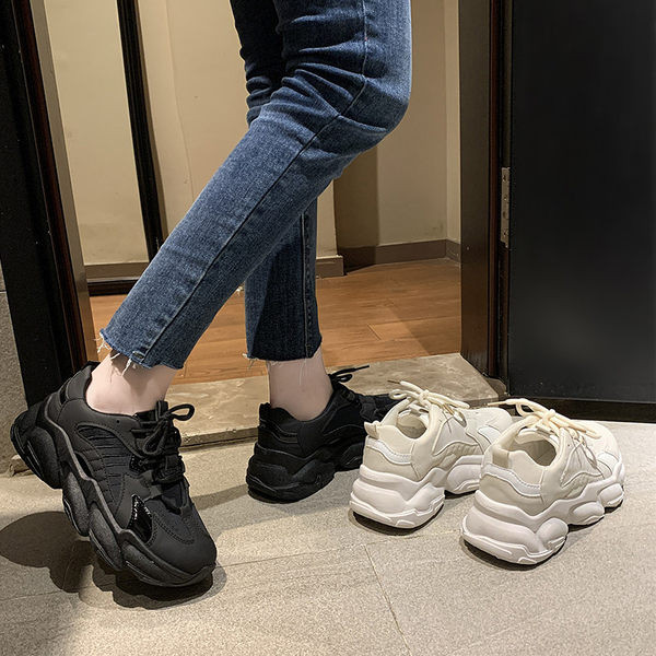 Jauns ikdienas kedu modelis ar raupju zoli