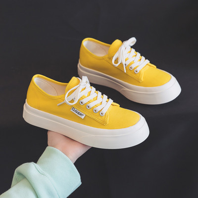 Adidași de damă de culoare uni cu șireturi și lenjerie intima plată