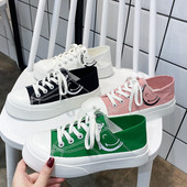 Sporta un ikdienas sieviešu kedas ar mežģīnēm un plakanu zoli