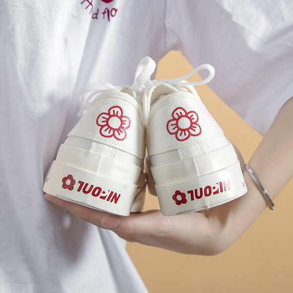 Adidasi de dama de primavara in alb cu decor floral