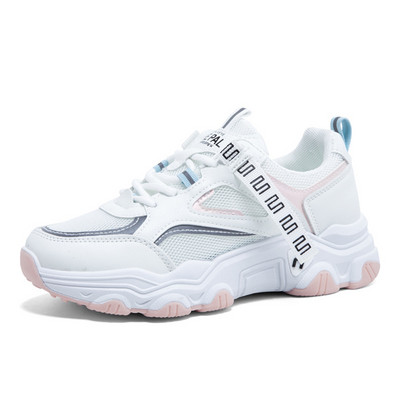 Sieviešu elpojošas kedas ar uzrakstu un šņorēm