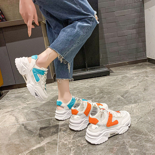 Adidasi casual cu talpa aspra - in doua culori