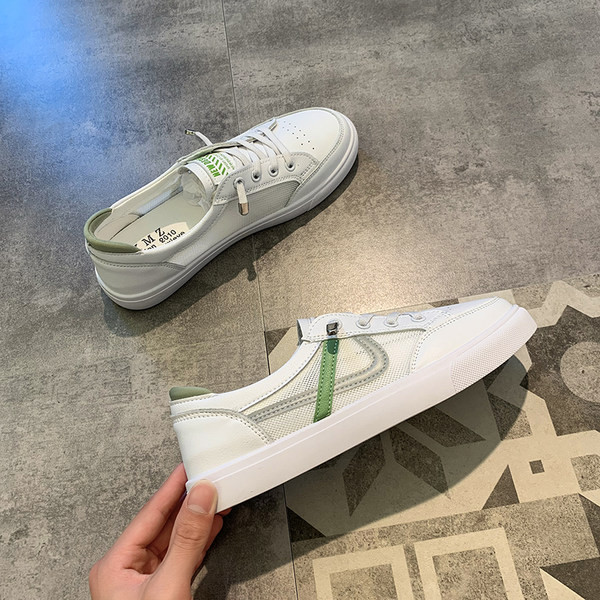 Αναπνεύσιμα γυναικεία  αθλητικά παπούτσια με επίπεδη σόλα