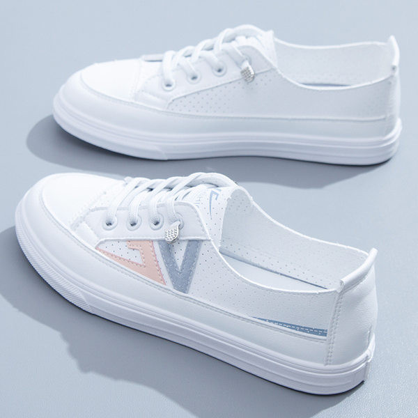 Sieviešu elpojošas kedas ar izšuvumu un uzrakstu