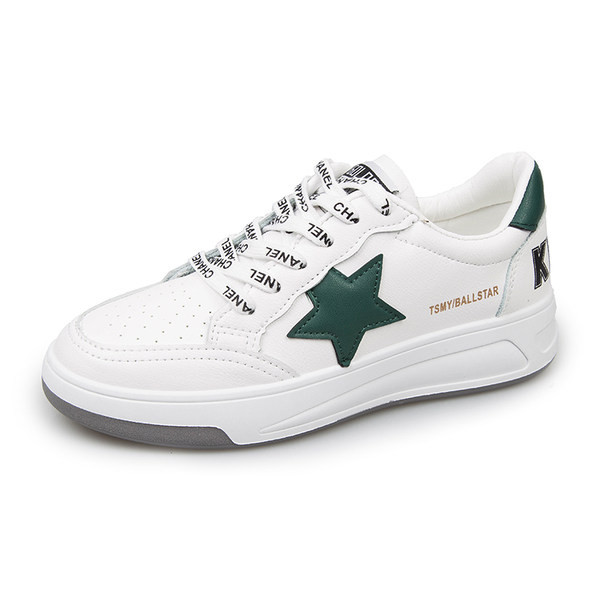 Sieviešu kedas ar zvaigžņu izšuvumu un plakanu zoli