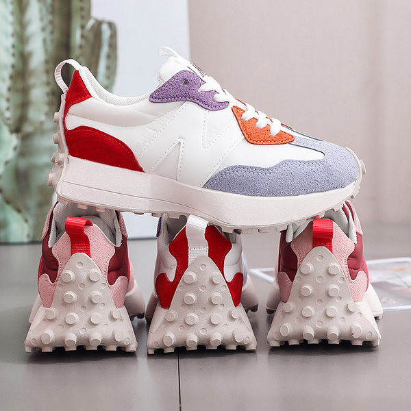 Sportiskas ikdienas sieviešu kedas no eko zamšādas