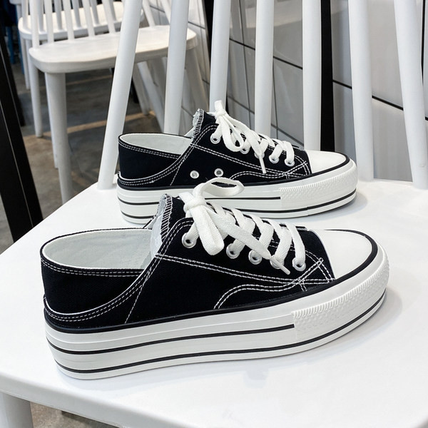 Ikdienas sieviešu audekla kedas ar plakanu zoli vairākās krāsās