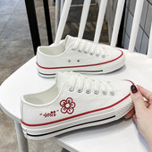 Ikdienas sieviešu kedas ar aplikāciju baltā un melnā krāsā