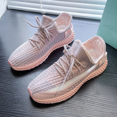 Sieviešu vasaras elpojošas kedas ar mīkstām zolēm un mežģīnēm