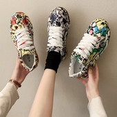 Tenisi dama colorati cu sireturi si talpa plata