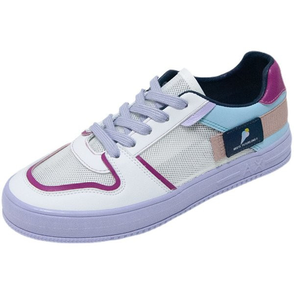 Jauns krāsainu sieviešu kedu modelis ar šņorēm un plakanu zoli