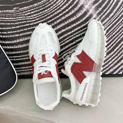 Sieviešu kedas ar mežģīnēm un silikona zoli