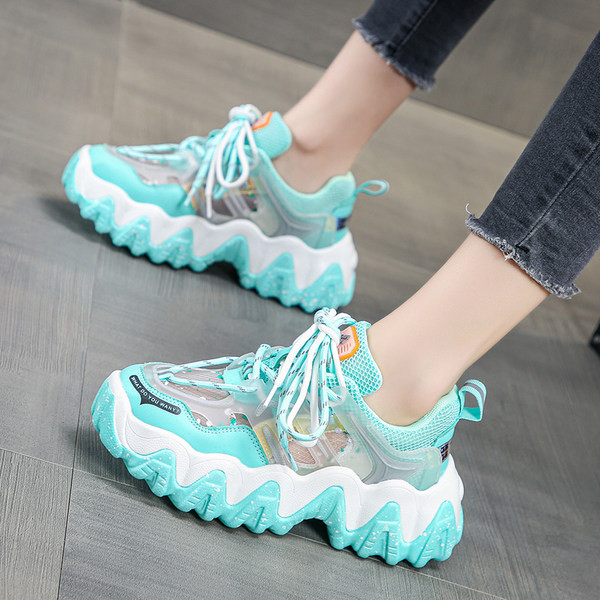 Sieviešu ikdienas kedas no eko ādas ar rupju 5,5 cm zoli