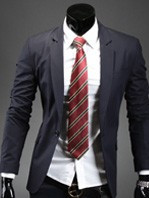 Vyriškas aktualus švarkas, paprastas modelis su ilgomis rankovėmis ir sagute