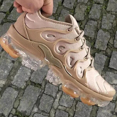 Tenisi actuali de dama cu camera de aer in sase culori