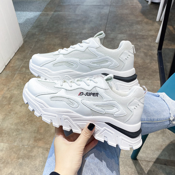 Ikdienas sieviešu kedas ar rupju zoli - divi modeļi