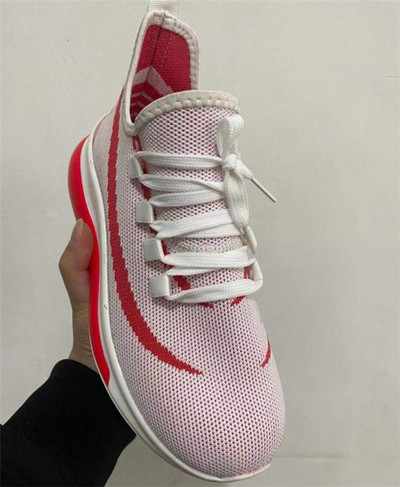 Sieviešu tekstila kedas ar šņorēm un kameru zolē