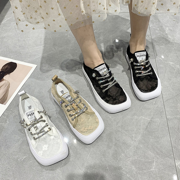 Jauna modeļa modernas mežģīņu kedas ar šņorēm