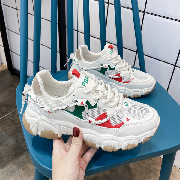 Model nou de adidasi de vara respirabili cu talpa aspra