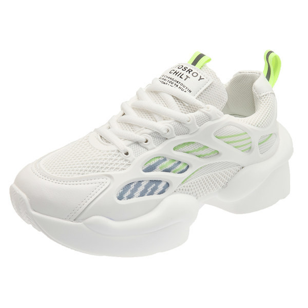 Model nou de adidasi dama cu sireturi in trei culori si talpa aspra