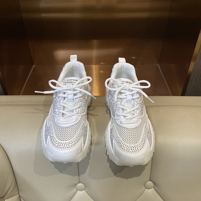 Sieviešu elpojošas kedas ar 6,5 cm platformu un dekorācijas akmeņiem