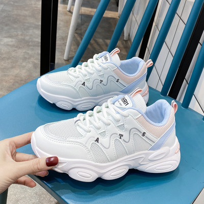 Sporta un ikdienas kedas ar tīkliem divās krāsās sievietēm