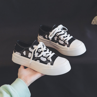 Adidași damă din plasă cu șireturi și talpă plată