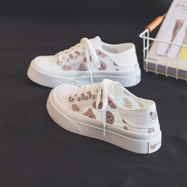 Adidași damă din plasă cu șireturi și talpă plată