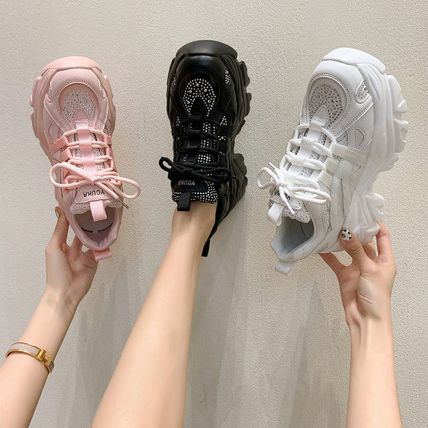 Model nou de adidași de damă cu pietre și șireturi în trei culori