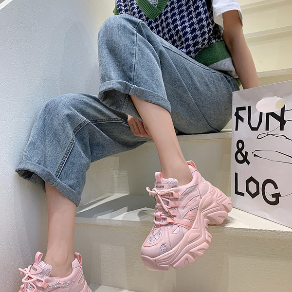 Model nou de adidași de damă cu pietre și șireturi în trei culori